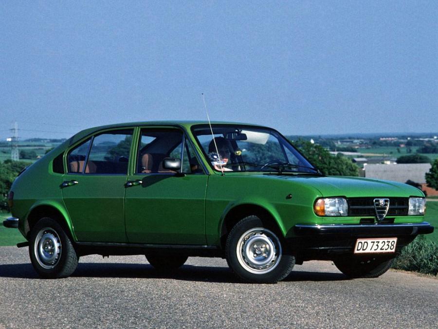  Alfa Romeo Alfasud 1977 года  (фото 1 из 2)